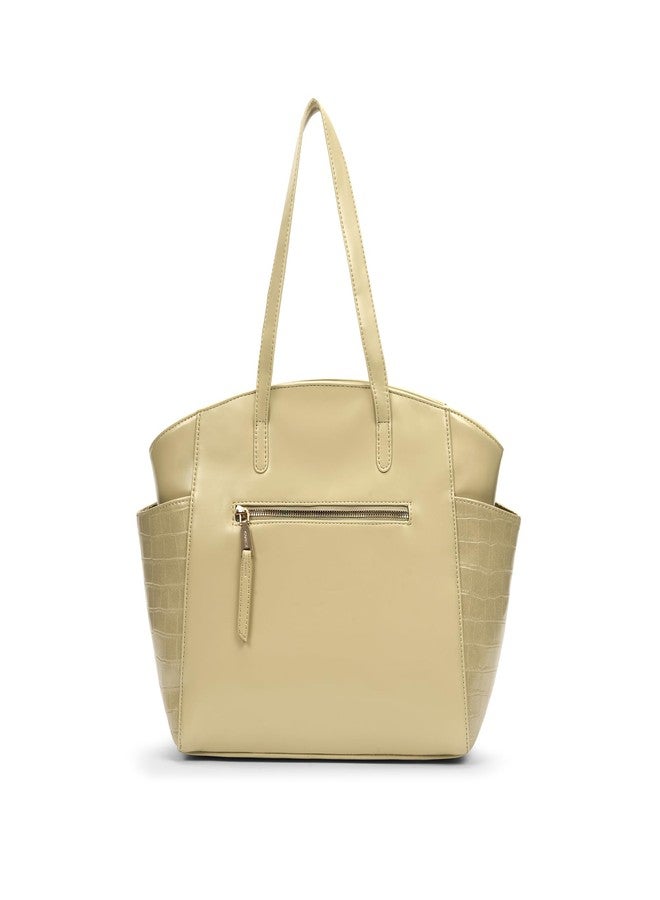 كابريس حقيبة كابريس مايسي متوسطة الحجم بلون الشوفان الألبي للنساء | حقيبة كتف من الجلد الصناعي المتين مع مساحة داخلية واسعة وإغلاق بسحاب | تتسع لأجهزة الكمبيوتر المحمولة حتى 16 بوصة | مناسبة للاستخدام في المكتب والسفر (لون الشوفان الألبي) - Image 5